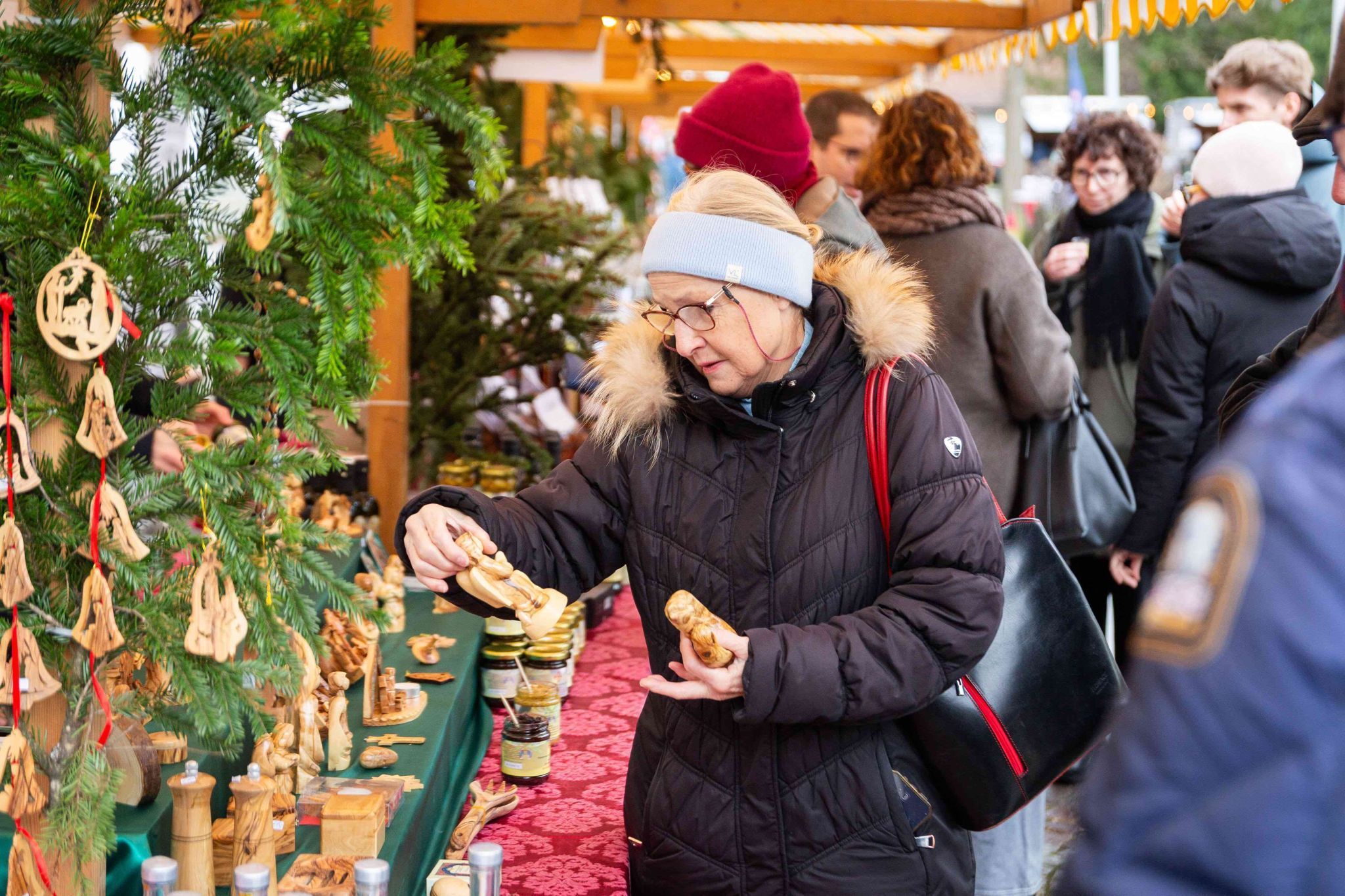 Szenen aus dem Adventmarkt (Fotos: Matthias Dietrich) (Bildergalerie)