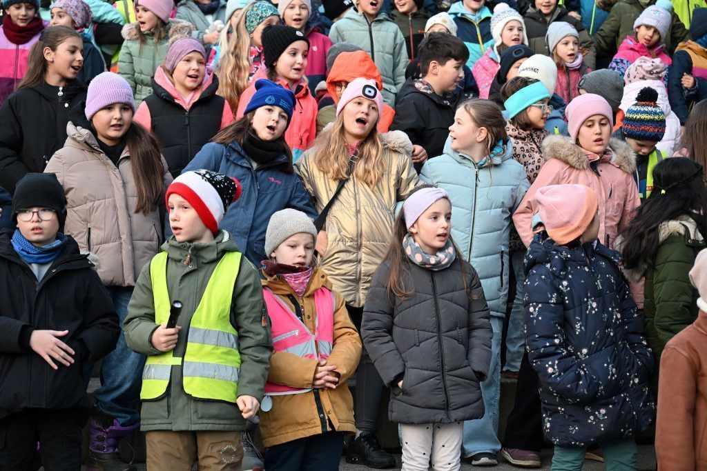 Wenn 250 Kinder aus voller Brust singen
