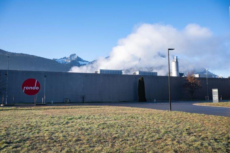 Warum in manchen Frastanzer Briefkästen Atemschutzmasken landeten – "Das Risiko tragen wir"