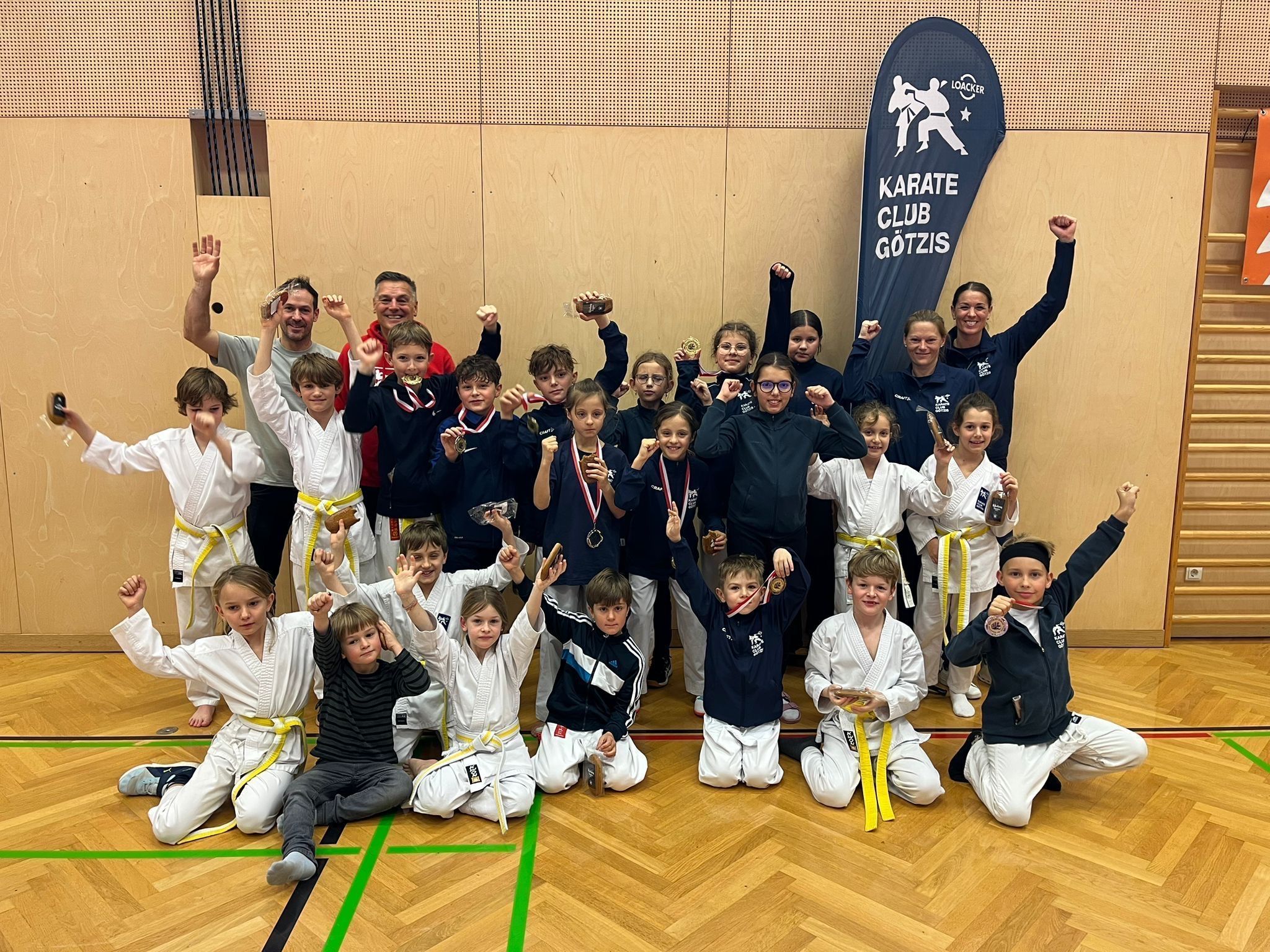 Goldregen für die Athleten vom KC Loacker Recycling Götzis.