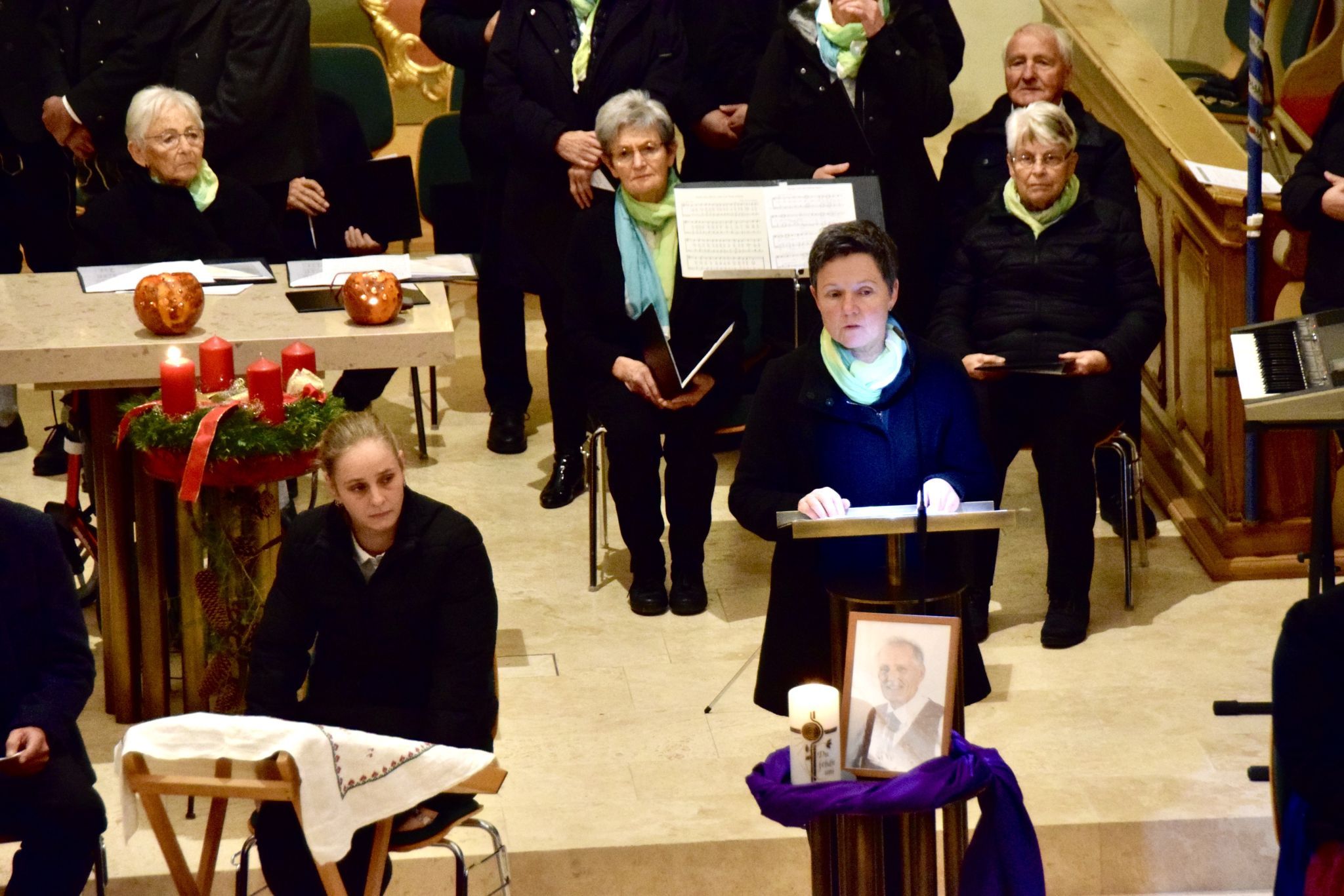 Der Vorarlberger Landestrachtenverband war mit seinem stimmungsvollen Adventkonzert in der Pfarrkirche Dalaas zu Gast.