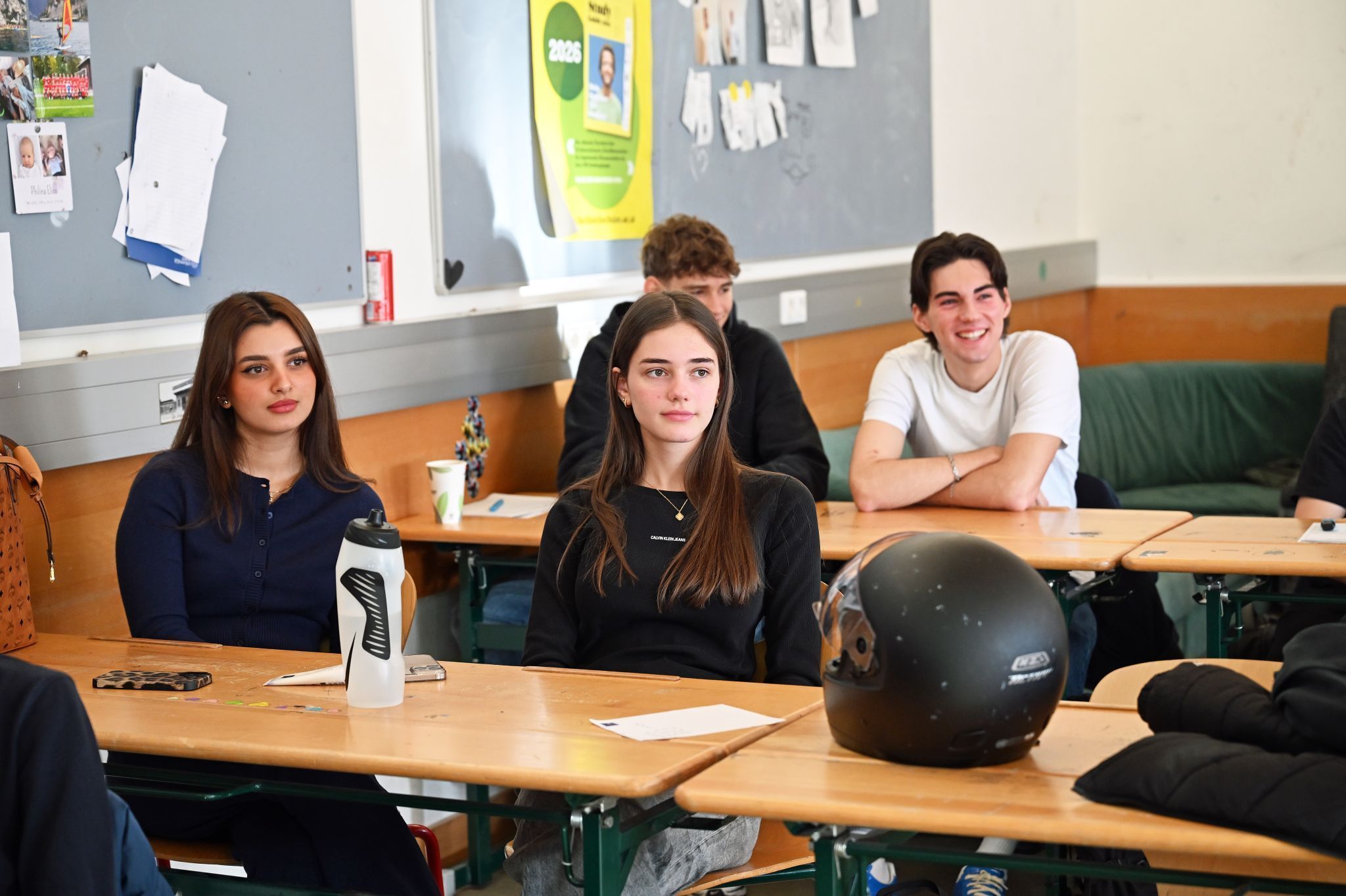 Interessiert verfolgten die Schüler die Ausführungen der Referenten.
