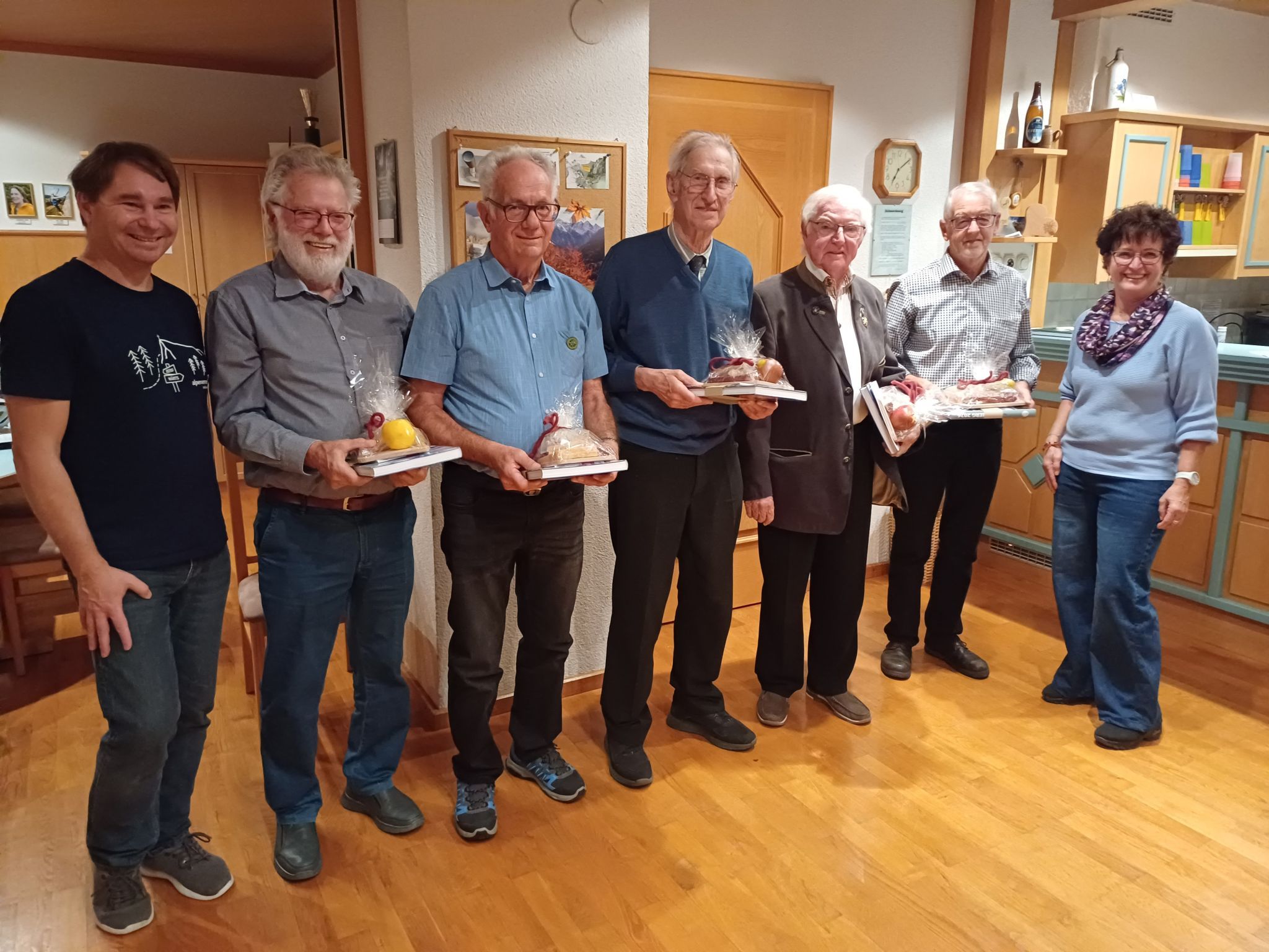 Ehrung von vielen jahrzehntelangen Mitgliedern im Alpenverein Rankweil.