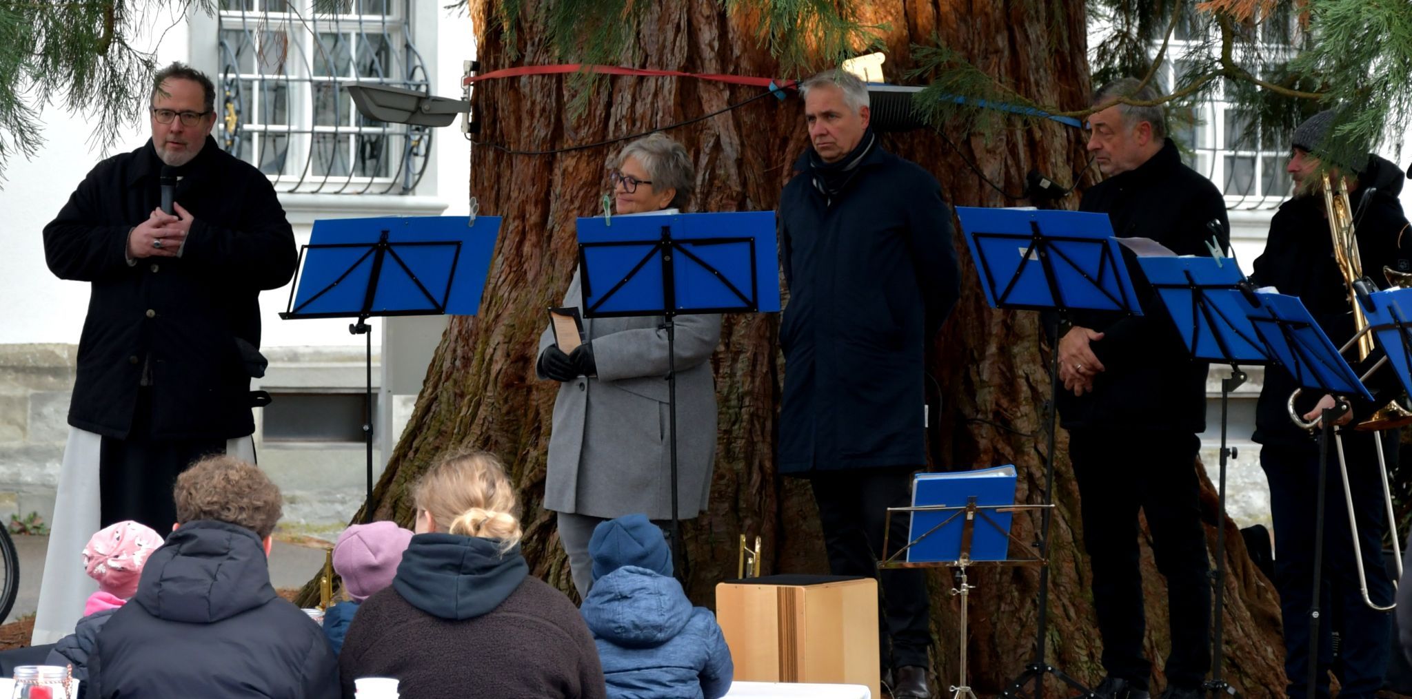 Abt Vinzenz bei der Eröffnungsrede