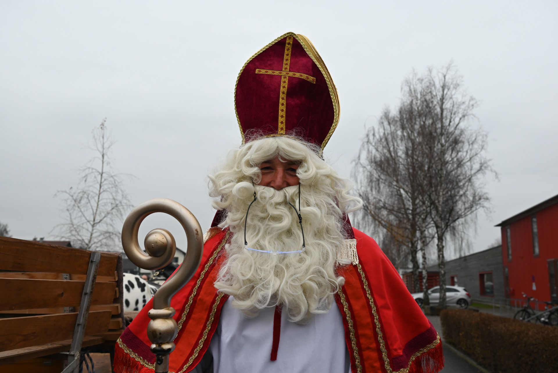 Der Nikolaus hatte große Freude daran, die Kinder zu besuchen.