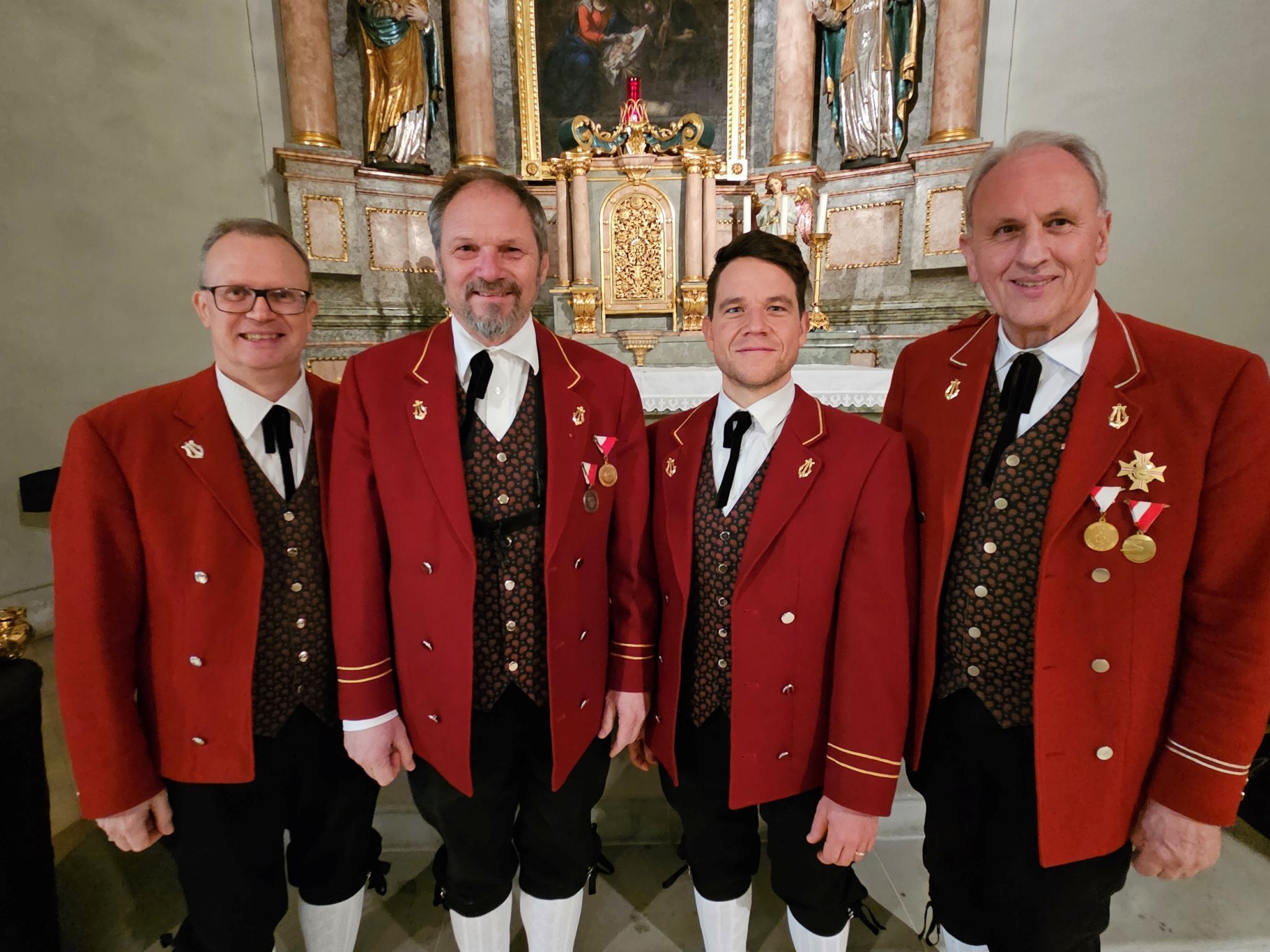 „Das Konzert ist bei unseren Zuhörern bestens angekommen“, resümierten Jugendreferent Michael Schmid, Vorstand Helmut Immler, Kapellmeister Rafael Ohmayer und Ehrenvorstand Wolfram Baldauf zufrieden.