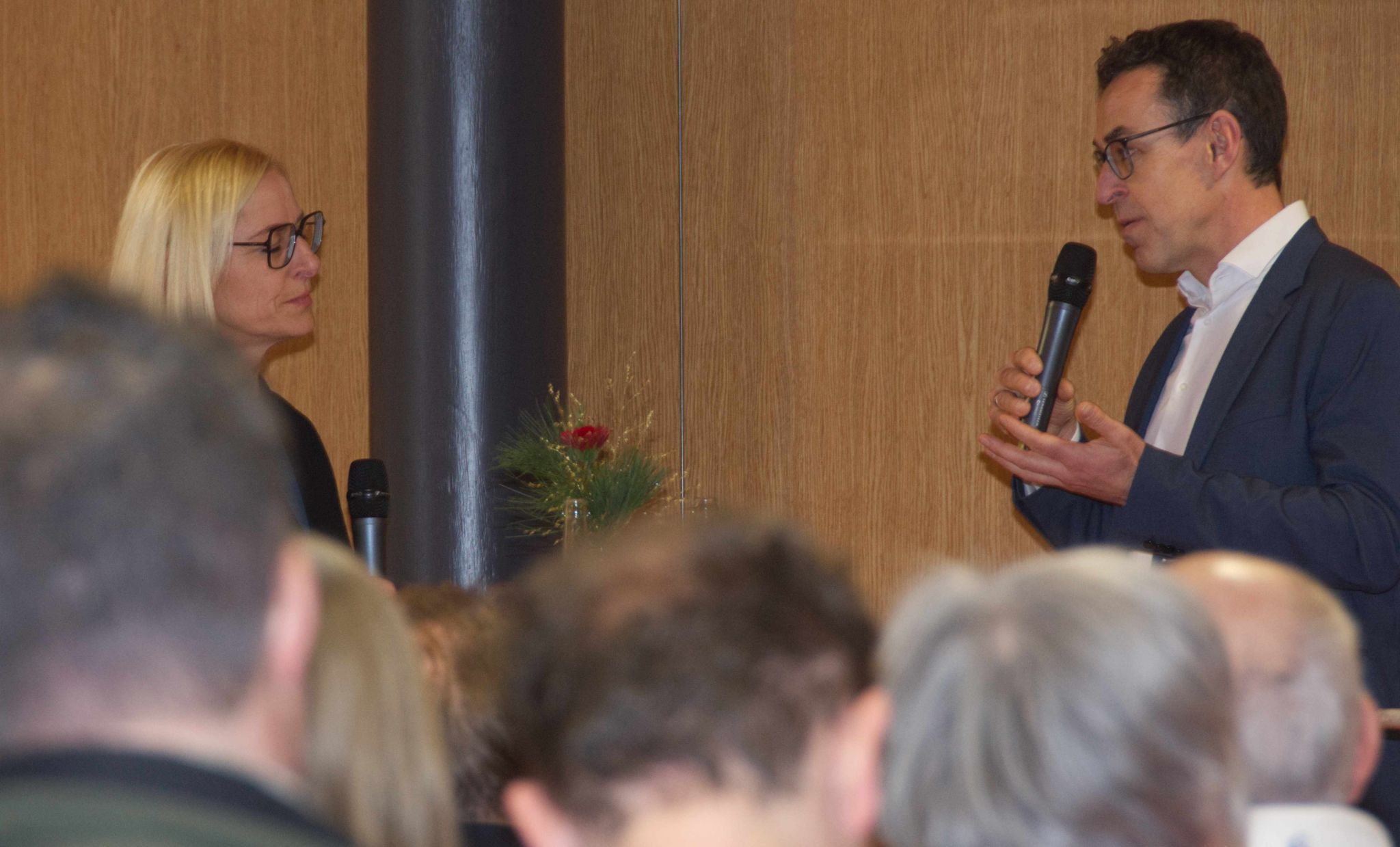 Heidi Winsauer mit Jürgen Netzer (Kinder- und Jugendanwalt)