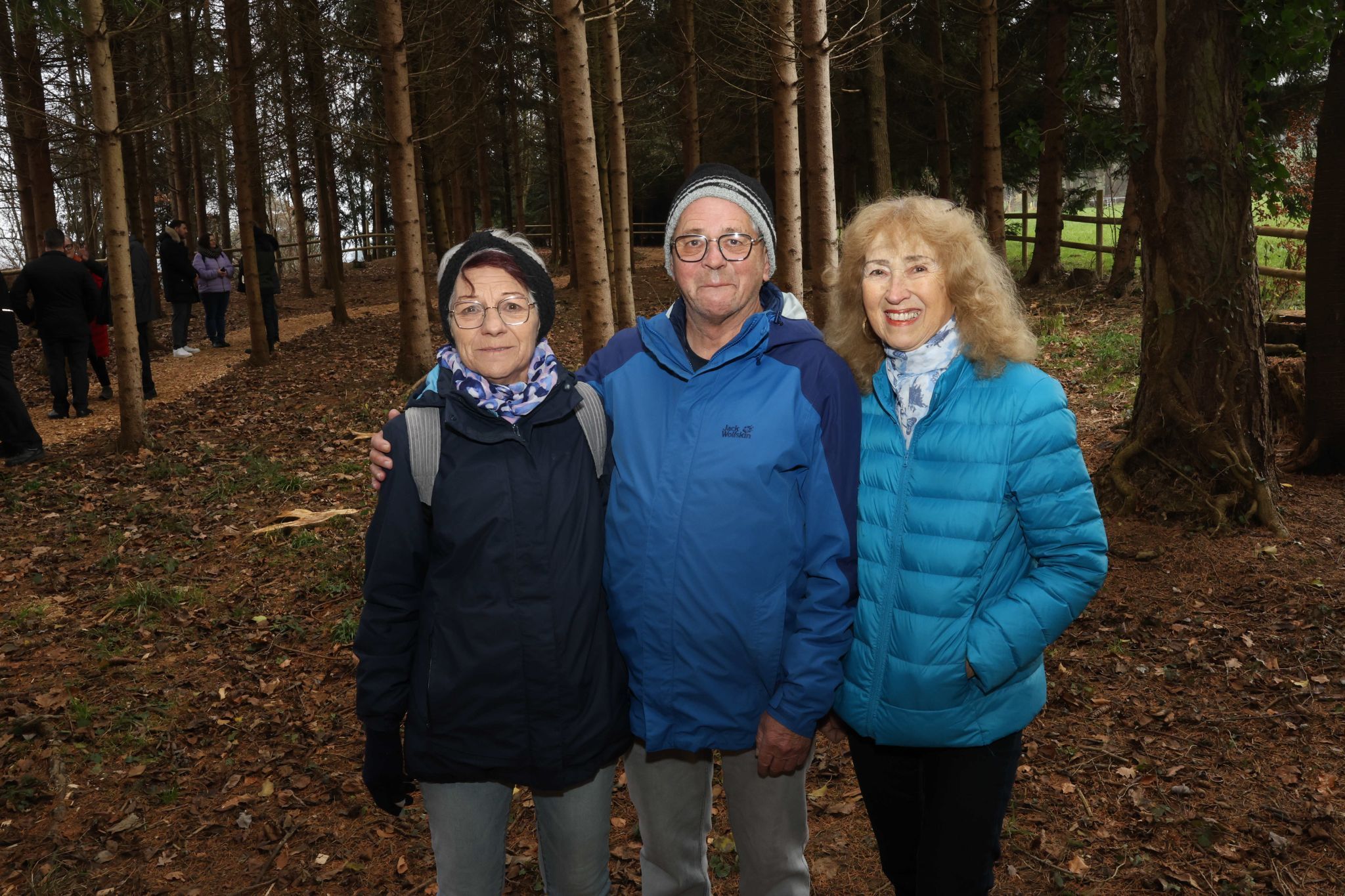 Nachbarn Bernadetee und Kaspar Bertsch, Isolde Oldenburg.