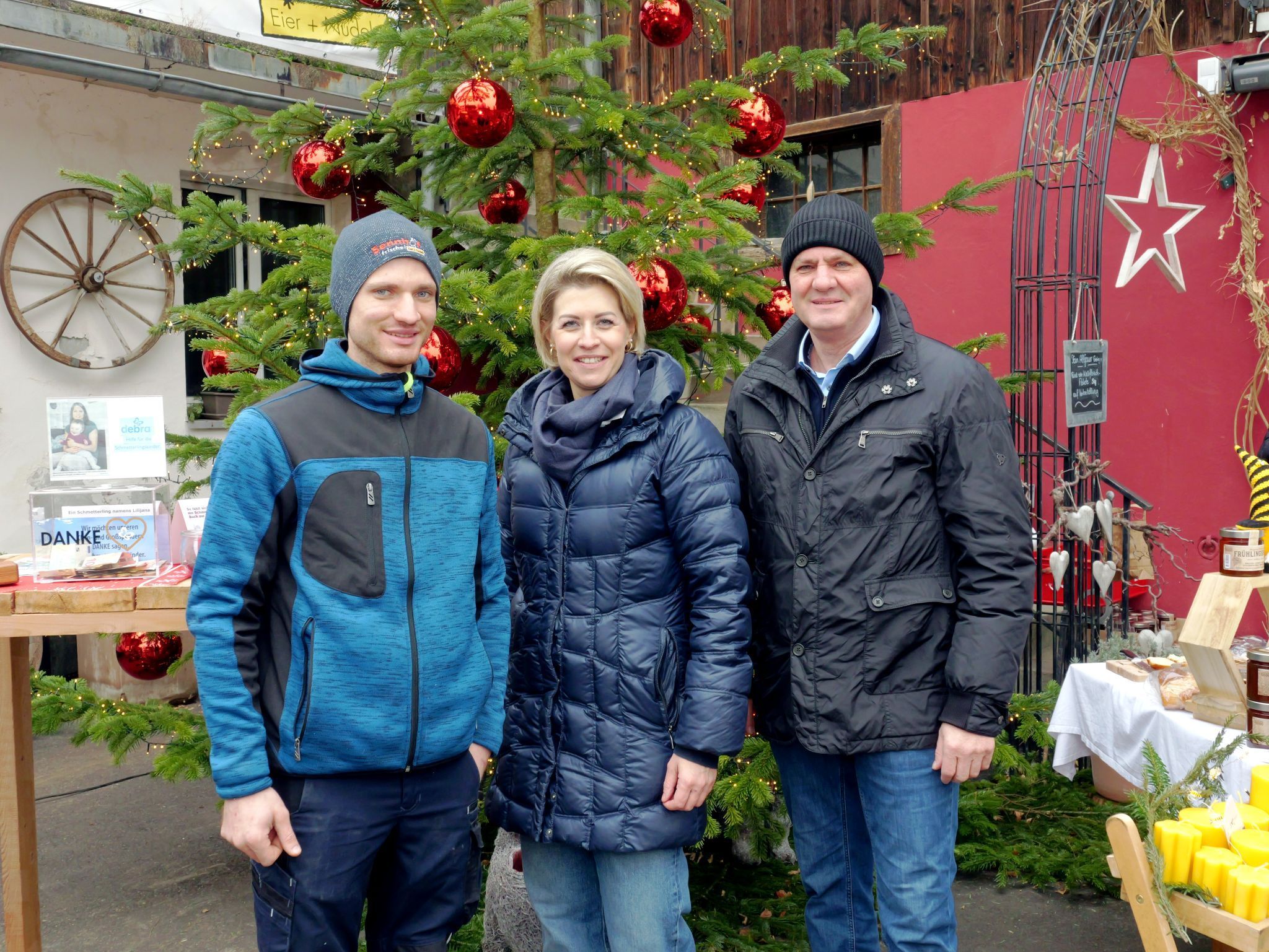 Weihnachtsvorfreude am Sennhof: Matthias Allgäuer, Sabine Kasper und Daniel Allgäuer.