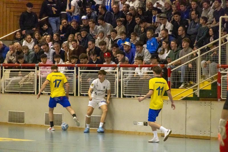 Viele Zuschauer auch zum Abschluss der Gruppenphase.PAULITSCH