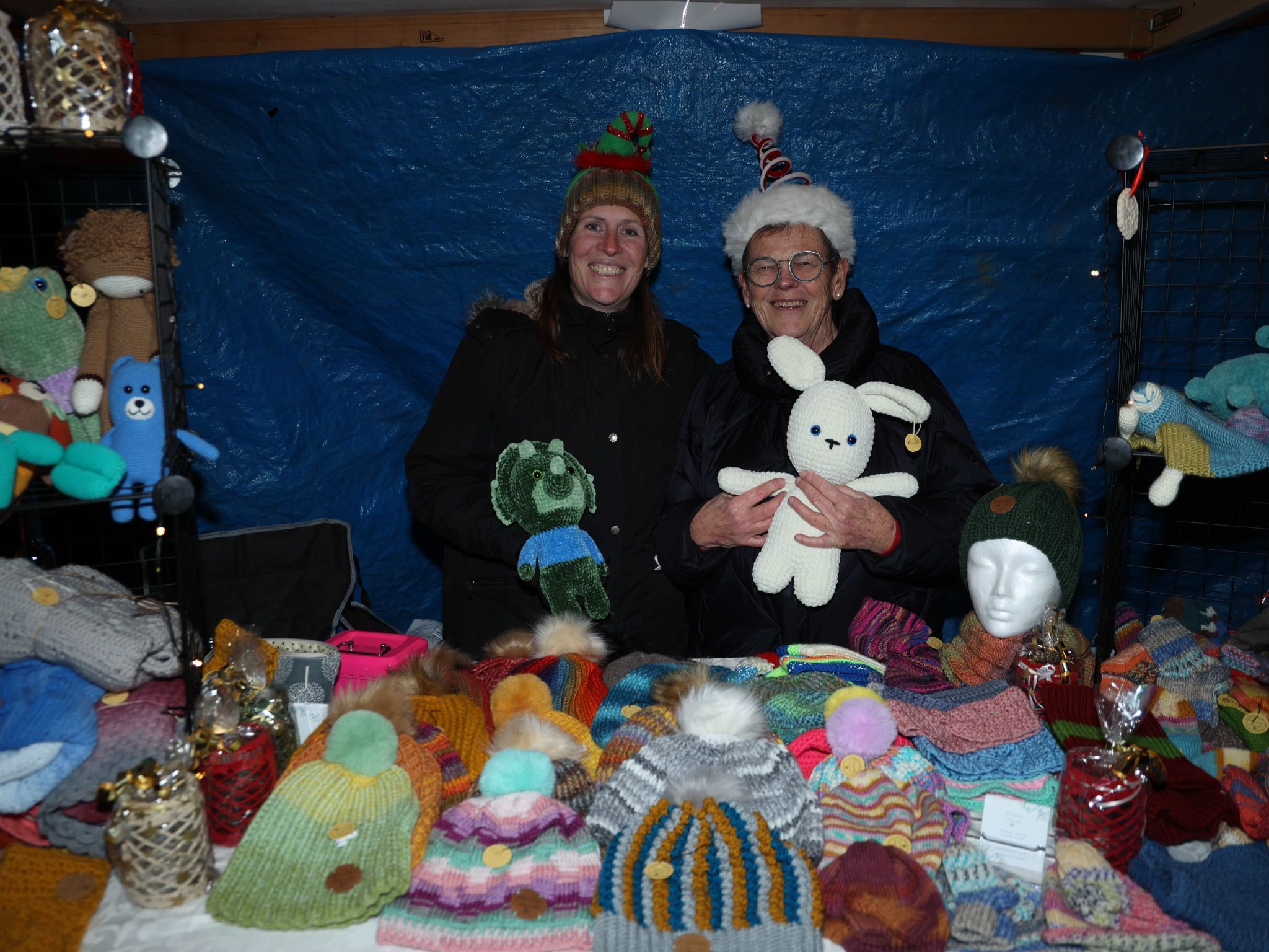 Manuela Hartmann und Margit Fehr.