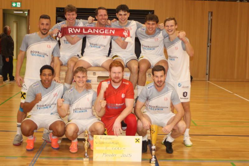 RW Langen jubelte über den Triumph.VN-TK