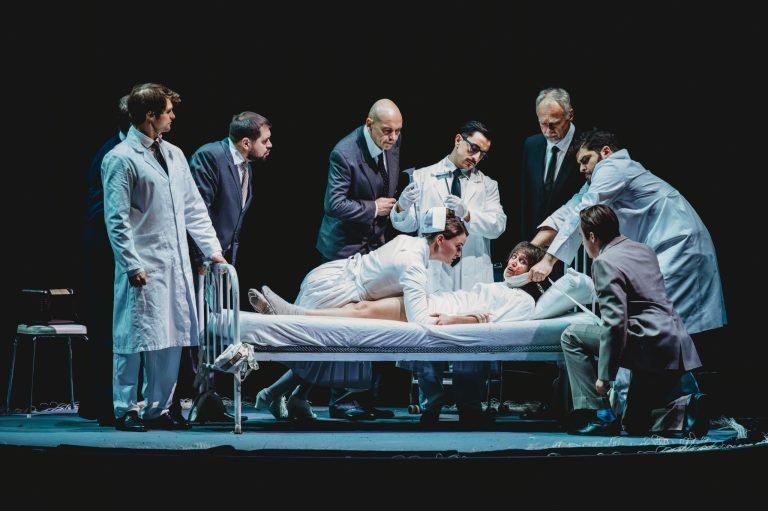 Opernklassiker als mentaler Drahtseilakt