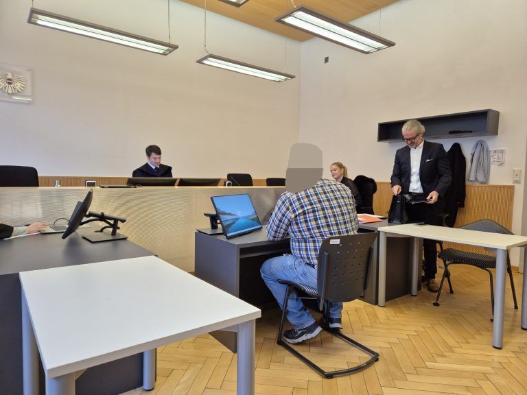 Angeklagter Tierquälerei.jpg