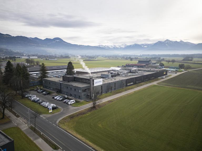 Innovationen für E-Autos sorgen bei Carcoustics für volle Auftragsbücher