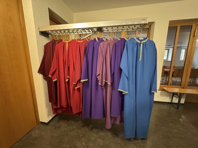 Kein Pfarrer, wenig Geld und Gottes Lohn: Georg Künz ist der Mann, der die Kirche nicht zusperrt