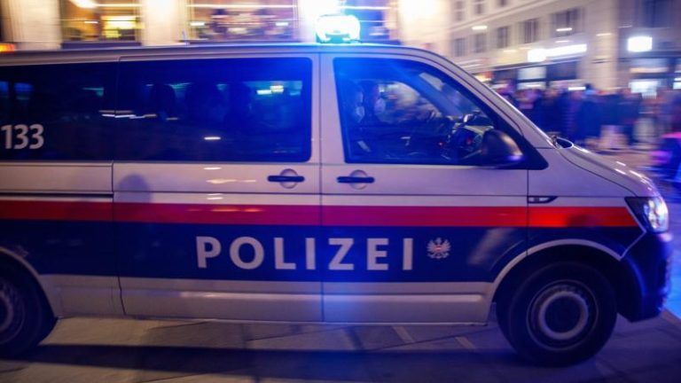 Polizei Silvester.jpg