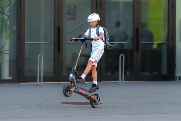 Auto, Lkw, Scooter, Führerschein und Hitze: Diese Änderungen gelten ab 2026