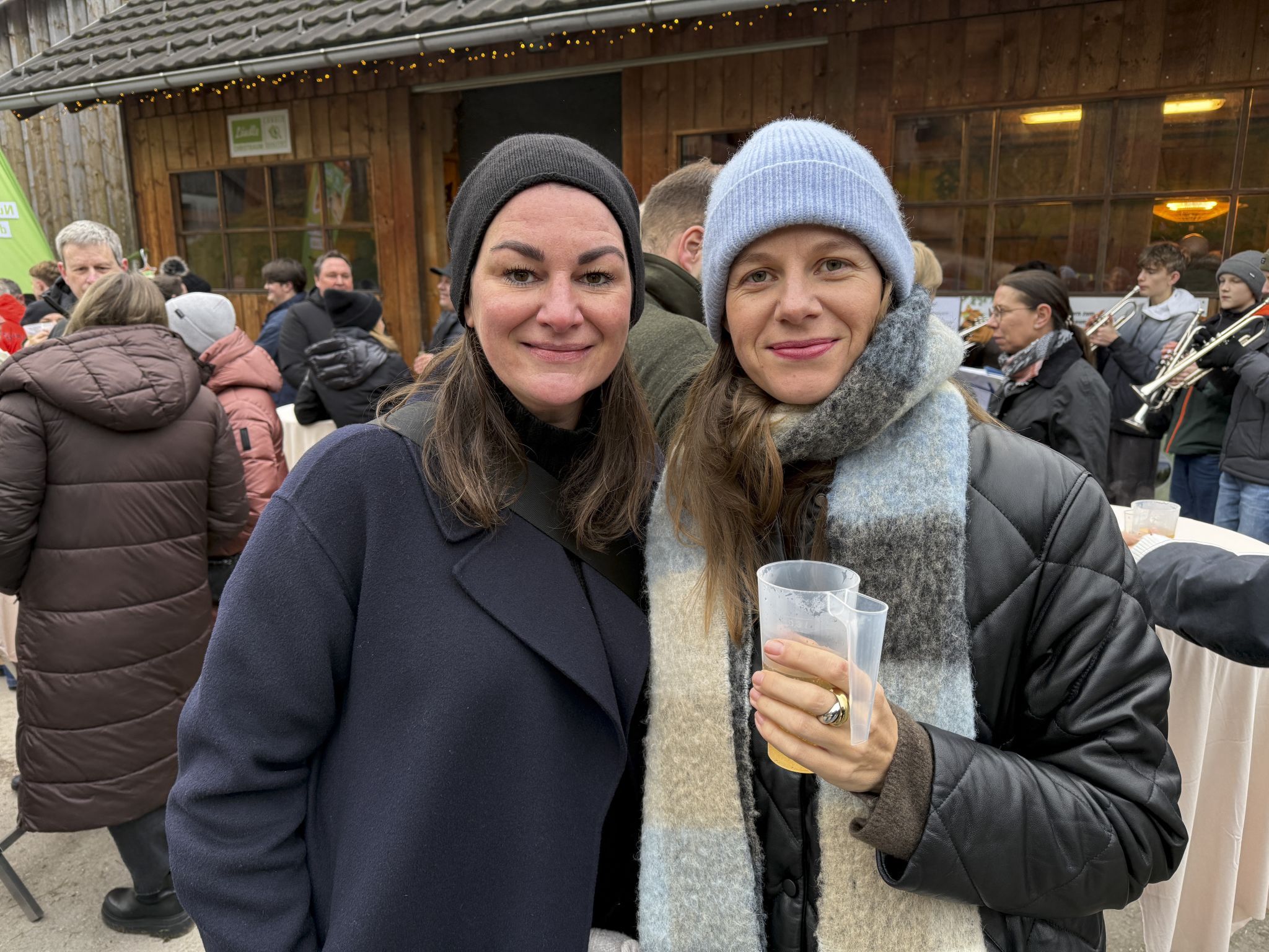 Bettina Steindl (Campus Väre) und Nora Heinzle (NONA) genoßen das Flair