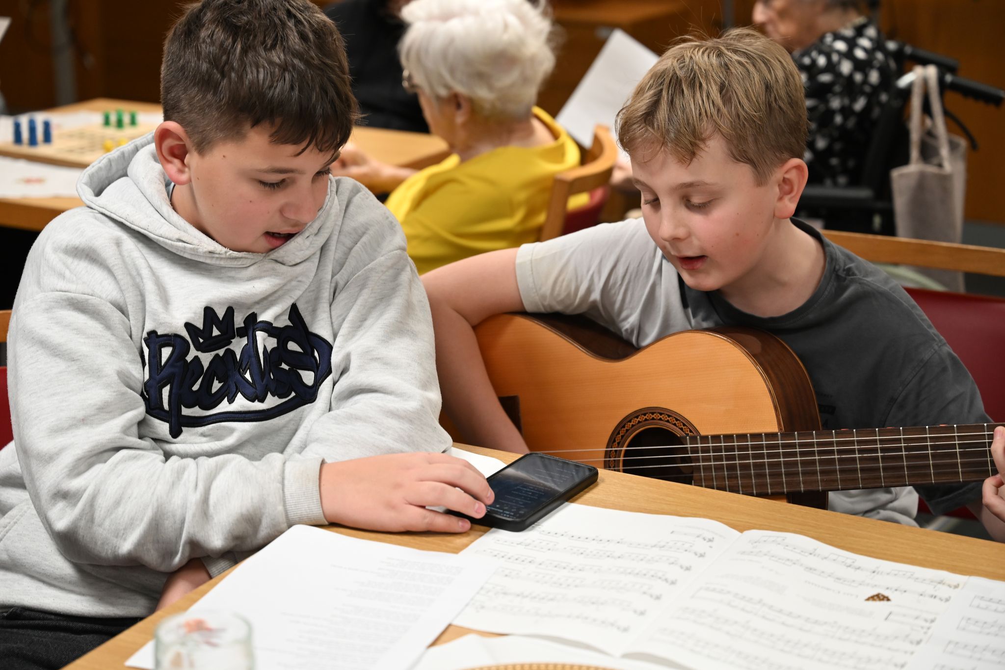 •	Weihnachtslieder sorgten für eine besondere Atmosphäre.