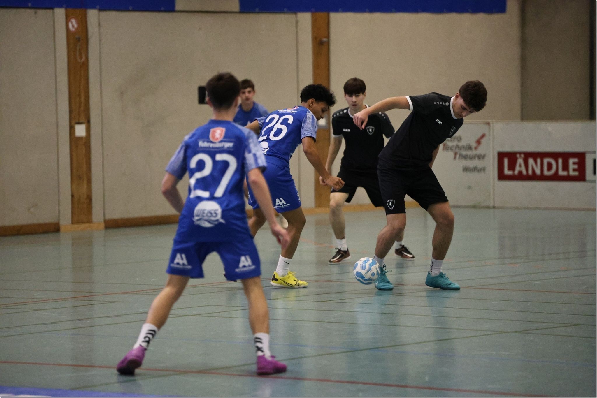 Viele Zweikämpfe gewonnen aber auch verloren hat Bludenz.