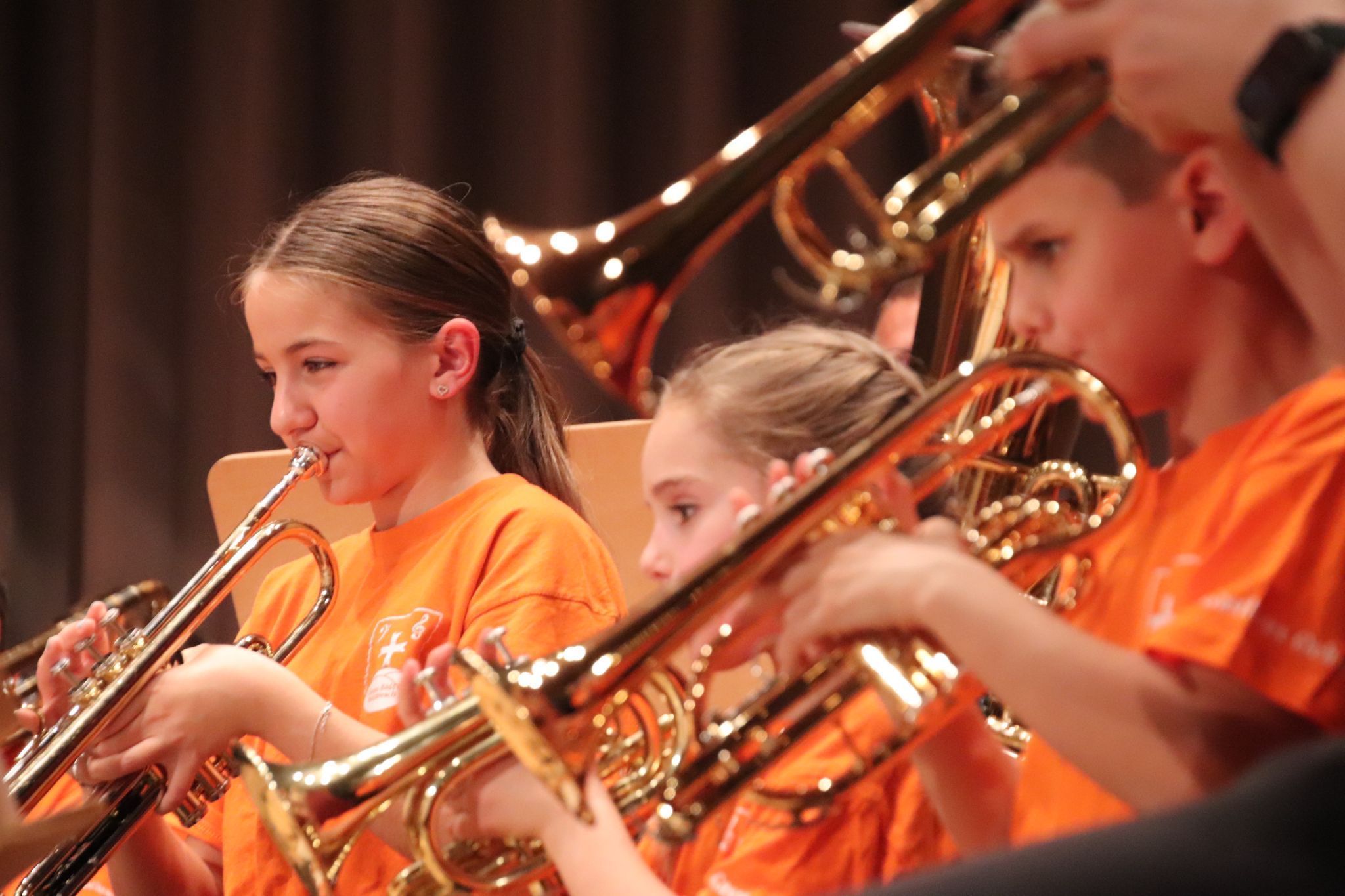 s'junge Bildstar Holzbleach lud zum Konzert. (Foto: NAM)