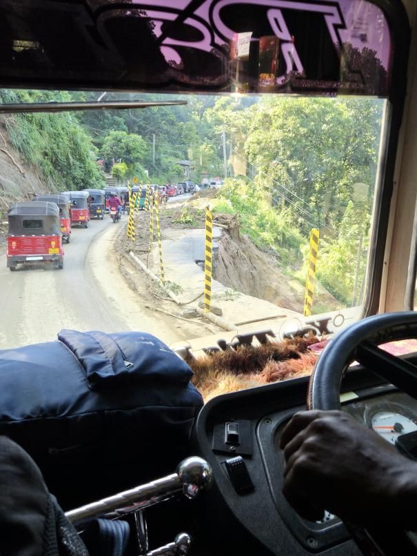 Viele Fotos erreichte die Familie aus dem Unglücksgebiet. (privat)