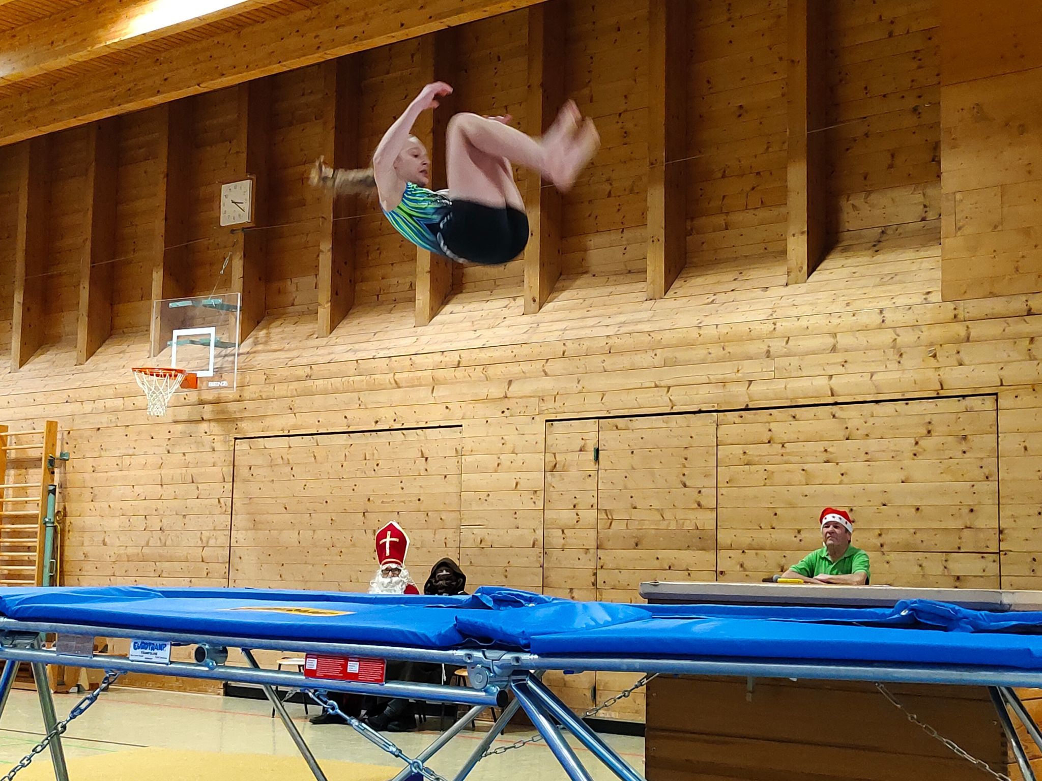 Mit viel Mut präsentierten die Kinder ihre erlernten Kunststücke.