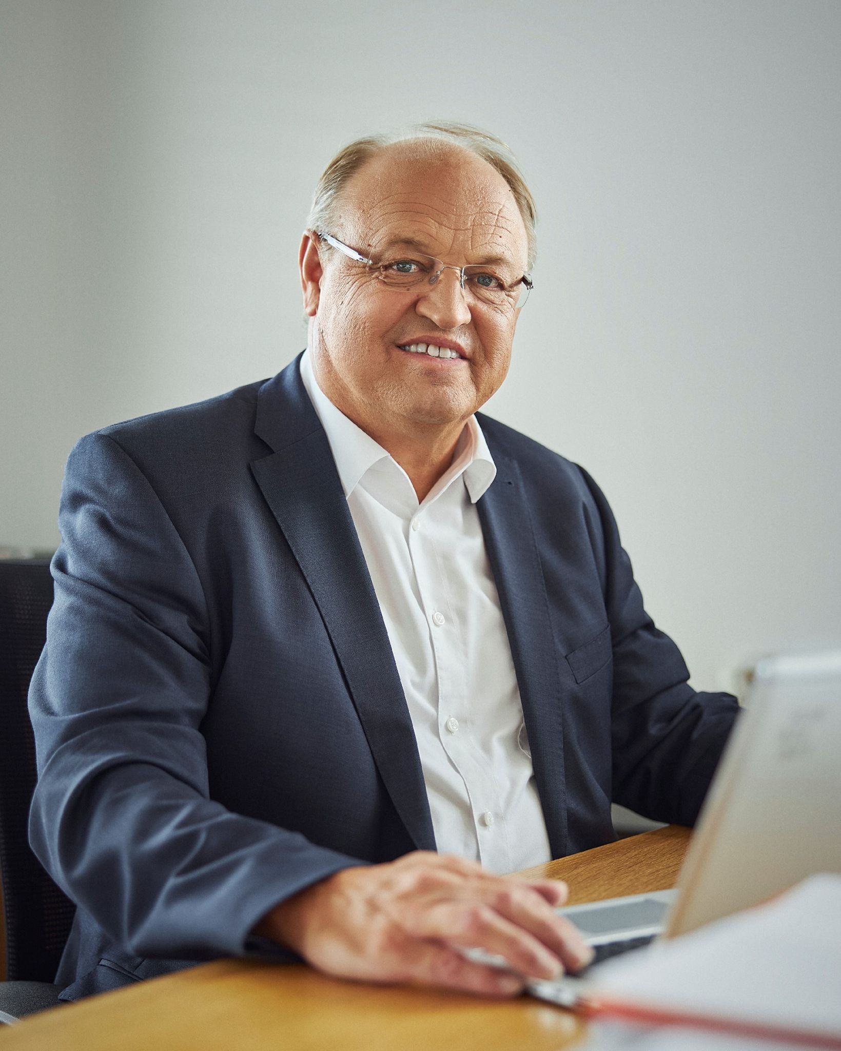 Bürgermeister Elmar Rhomberg: „Wir haben es geschafft, mit dem von allen Fraktionen mitgetragenen Budget 2026 die Schulden etwas zu senken.“