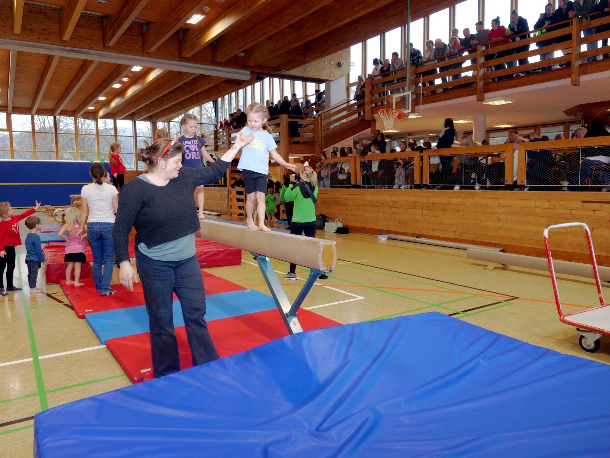 Konzentriert und mit viel Eifer präsentierten die Kinder ihr Können.