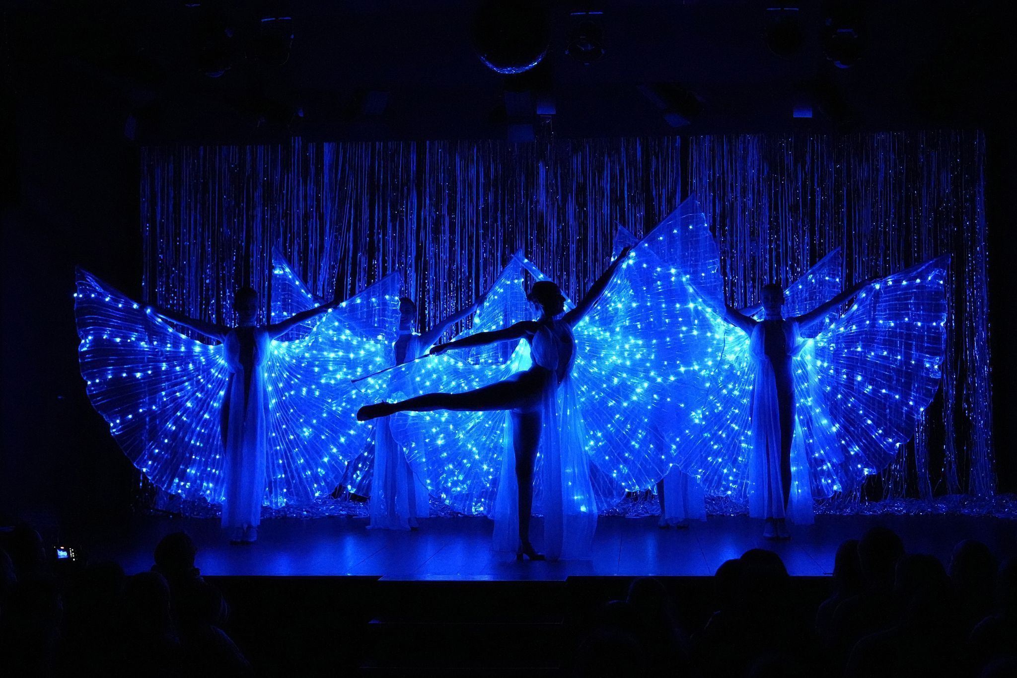 Tänzerischer Weihnachtszauber im TiK.