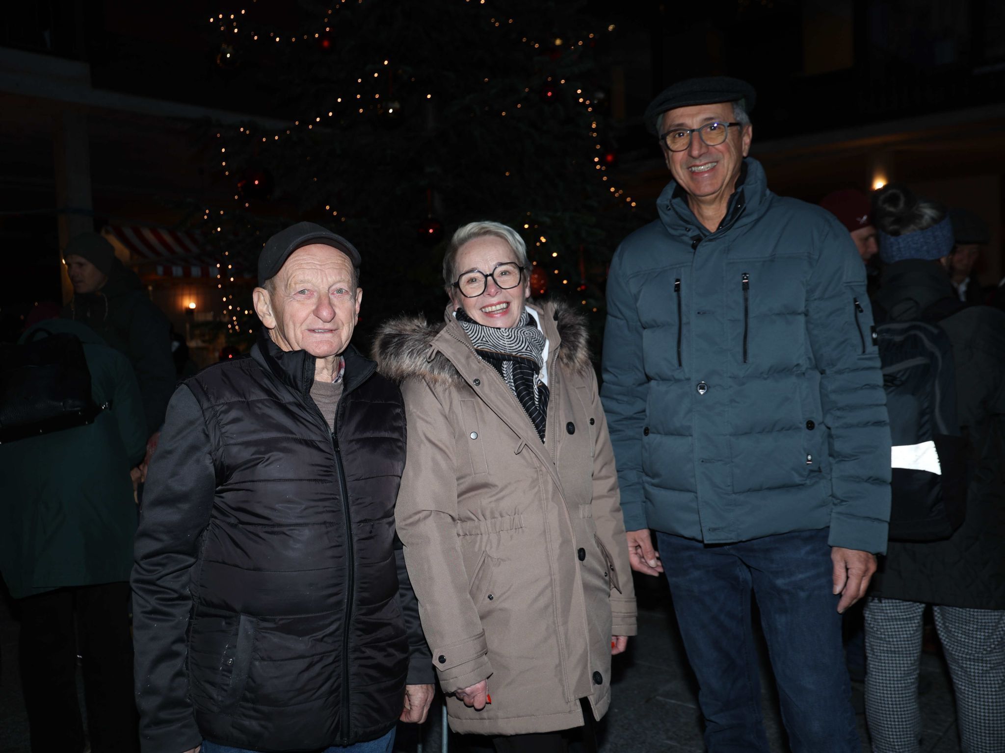 Obmann a.D. Robert Domig, OV Silvia Fröhle und Obmann Werner Gopp vom KPV Nofels.