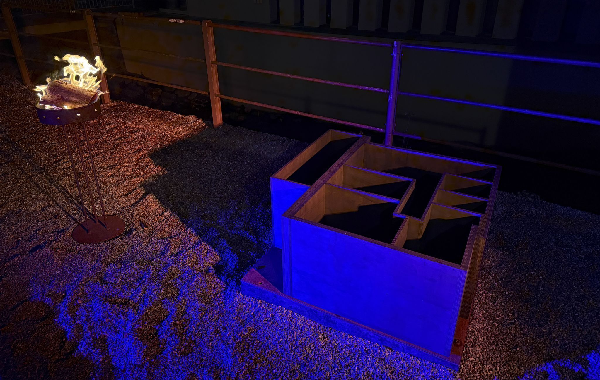 Stefan Amann Skulptur _Struktur Roseggerstraße_ sorgt für genügend Diskussionsstoff