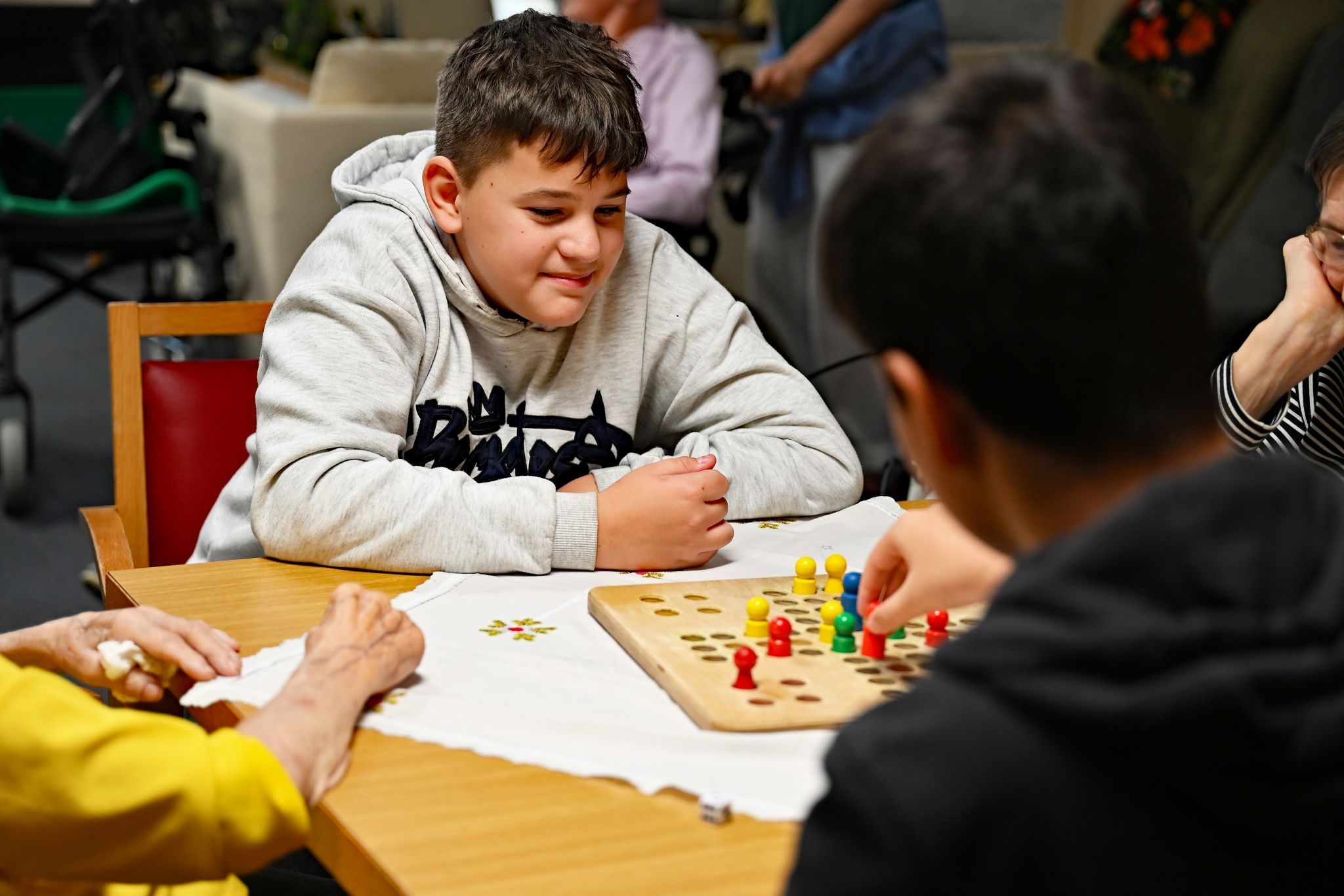 •	Eine Runde Mensch ärgere dich nicht sorgte für gute Stimmung.