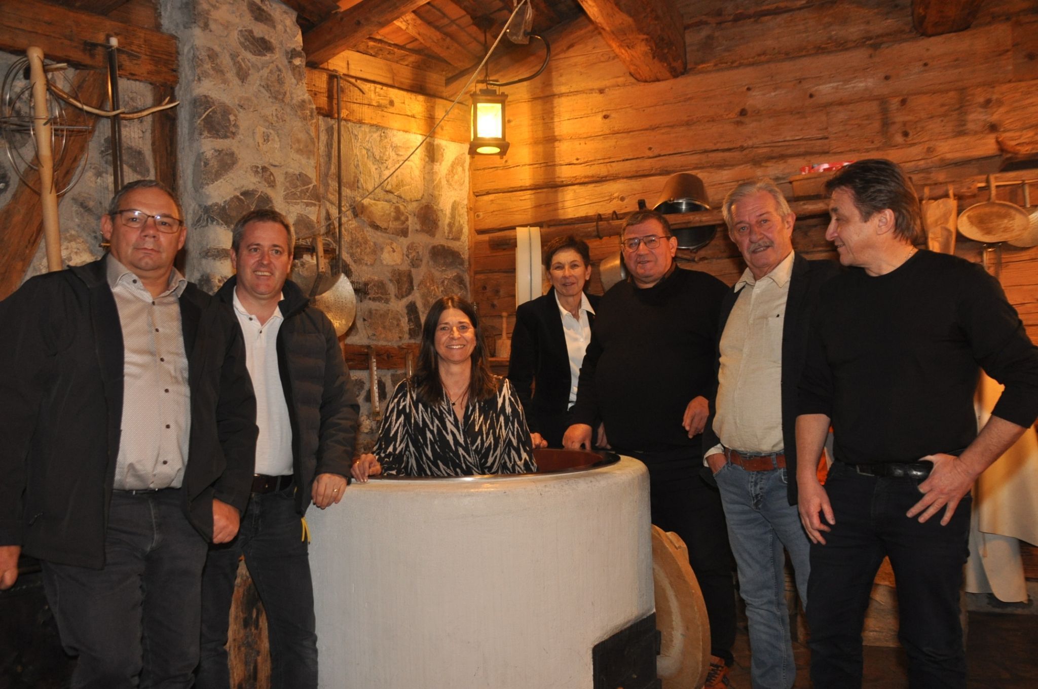 Bild v.li.: BM Stefan Nigsch, BM Erich Kaufmann, BMi Alexandra Martin, Obfr. Andrea Schwarzmann, BM Willi Müller, BM Alwin Müller, BM Werner Konzett