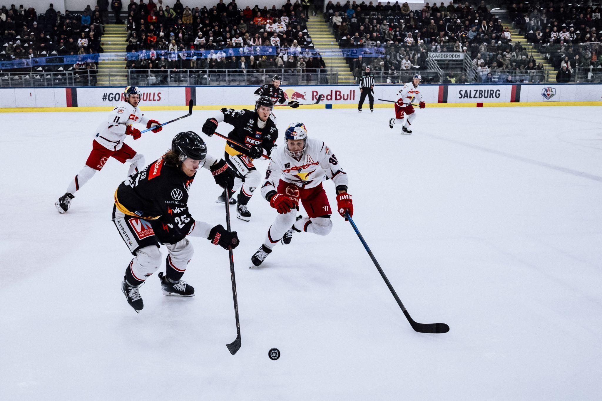 Stürmer Julian Metzler sollte im Spiel gegen den Meister wieder dabei sein.