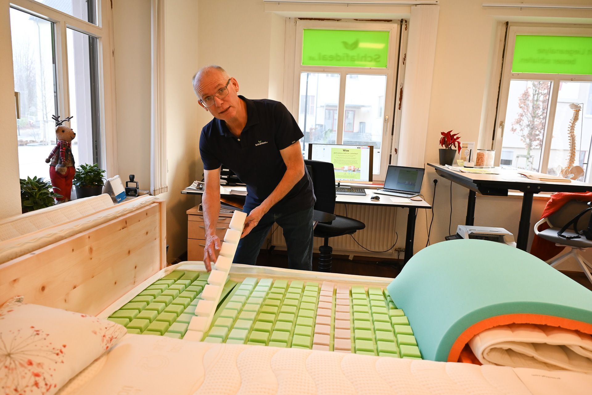 In wenigen Schritten kann die Matratze umgebaut werden.