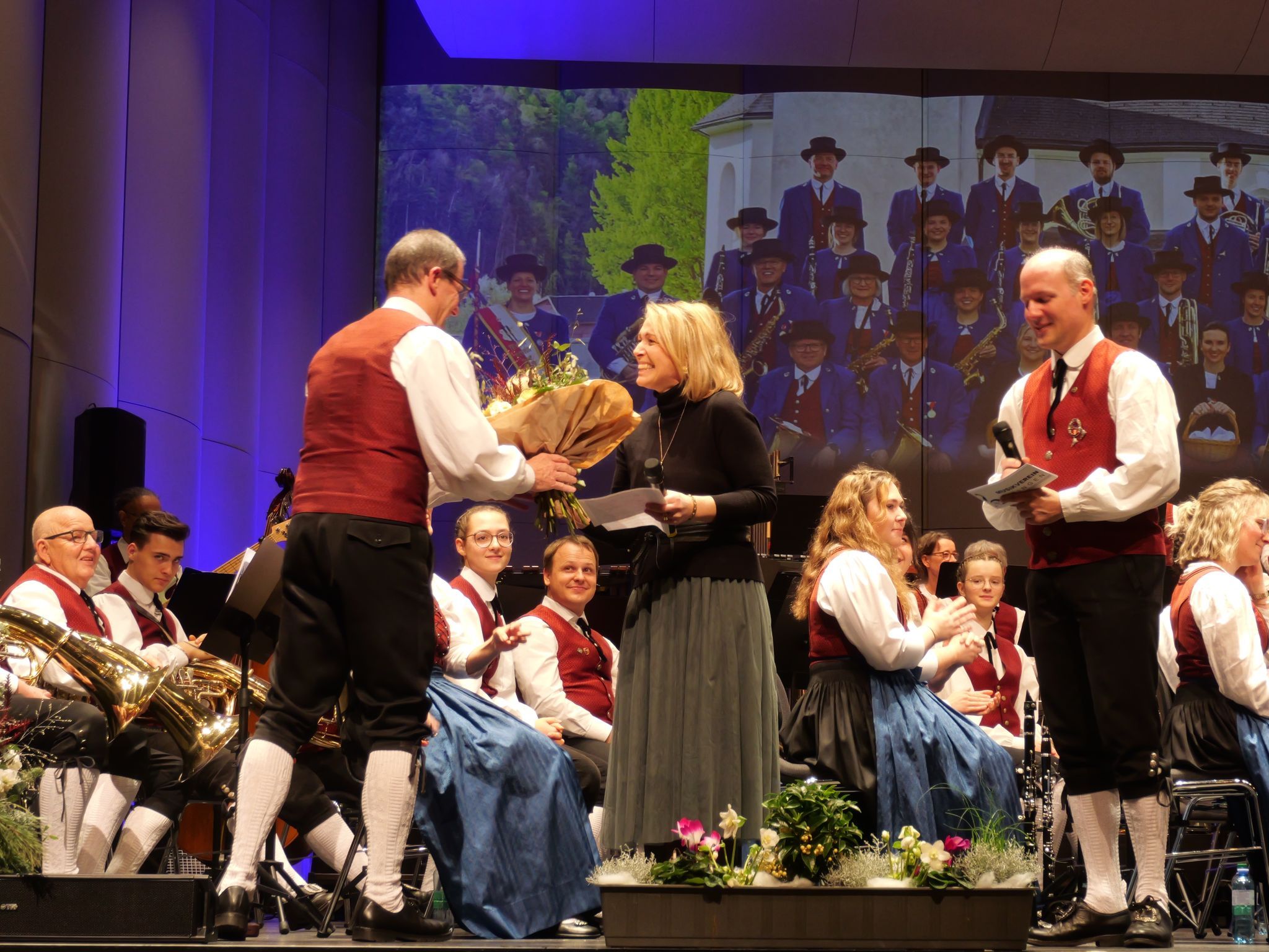 Charmant moderiert: Gudrun Petz-Bechter führte informativ und humorvoll durch den Abend.