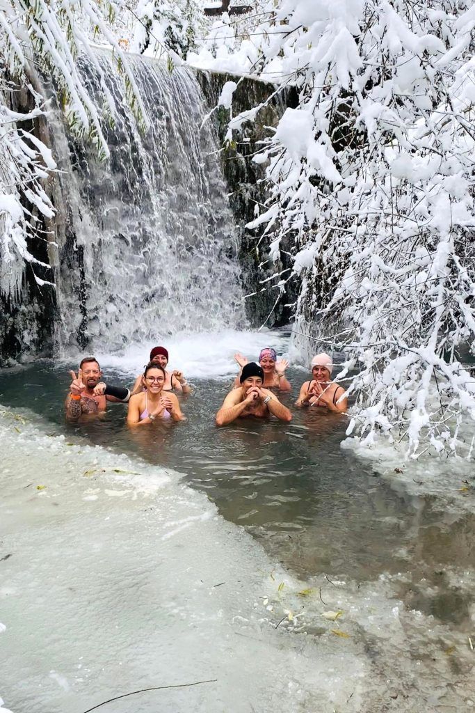 Ins kalte Wasser für den guten Zweck