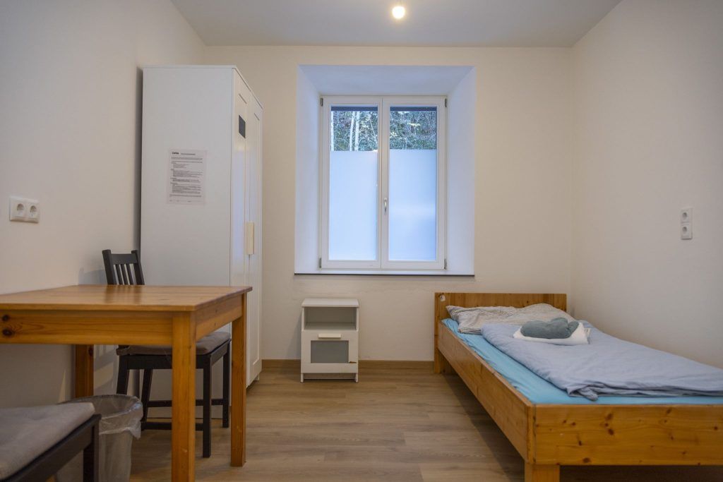 Finanzierungslücke bei der Notschlafstelle, Aus für den Familiendienst in Egg: Sozialinstitutionen müssen Leistungen kürzen