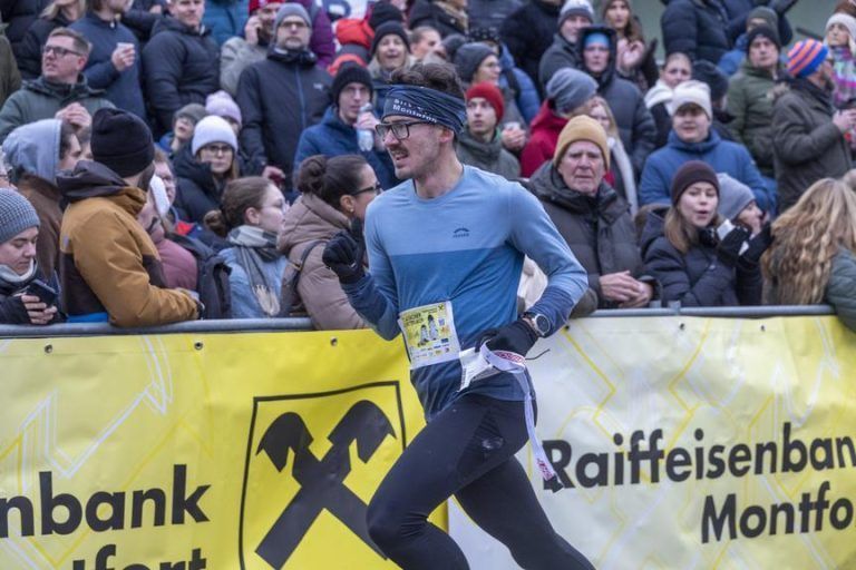 Mehr als 2000 liefen Richtung "Neujahr"