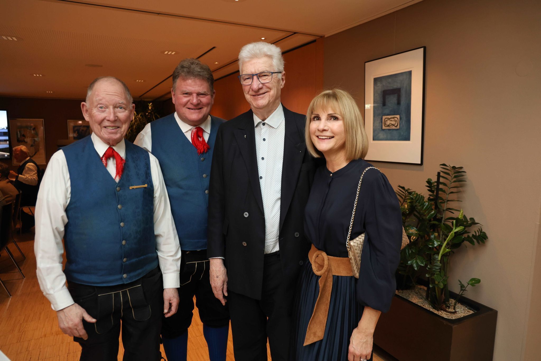 Peter Efferl, Bernhard Appelt, Seelsorger Rudolf Bischof und Petra Appelt.
