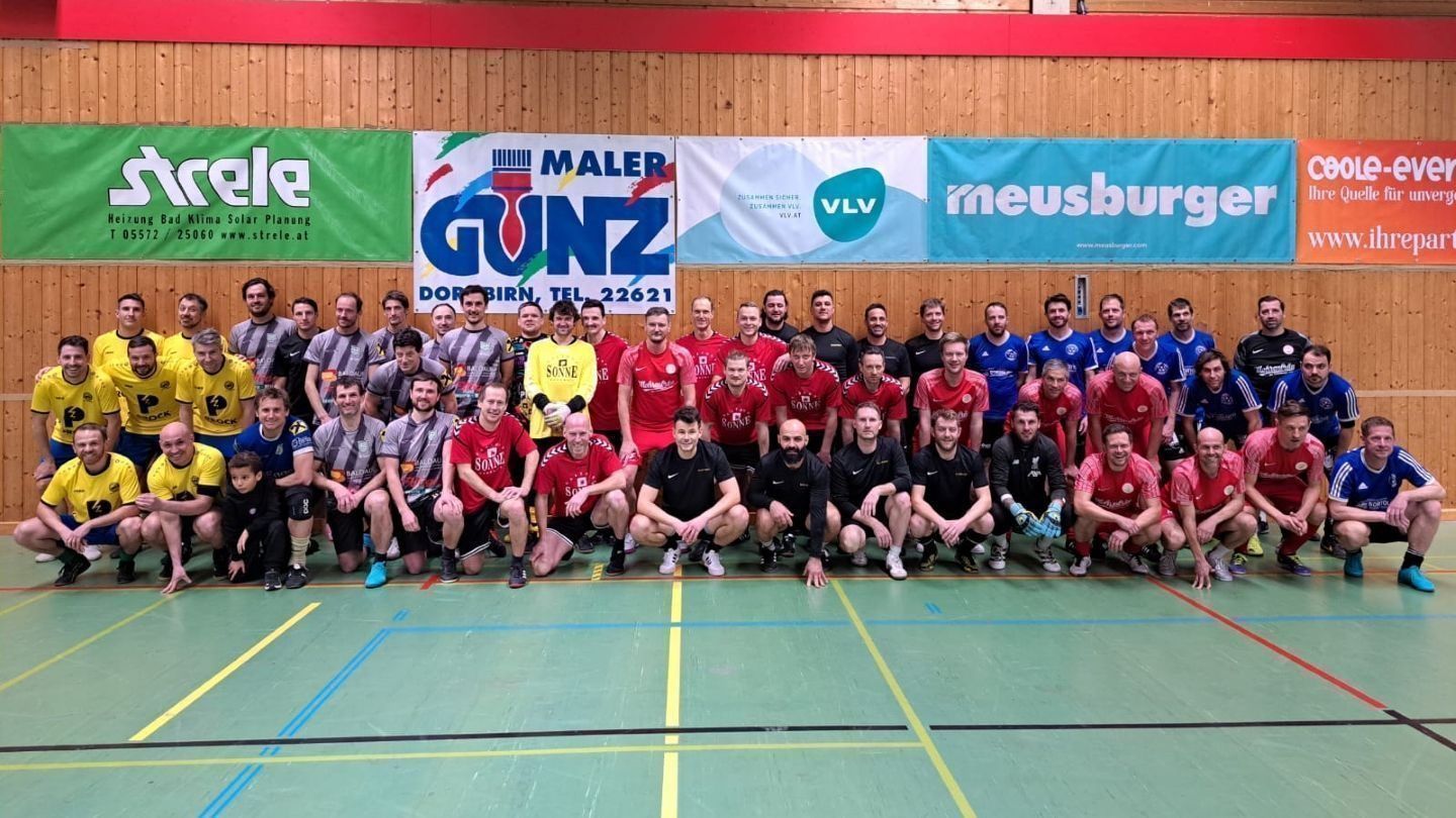 Zehn AH-Teams kämpften auch heuer um den begehrten Fritz-Rafreider-Pokal. 