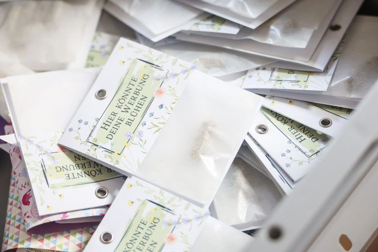 Werbegeschenke, die wachsen: Chris Brehm setzt mit "bloomie" auf Nachhaltiges