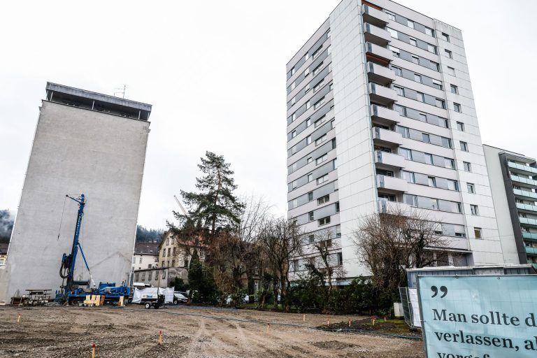 Abriss im Weiherviertel nimmt Fahrt auf: Baustart früher als gedacht