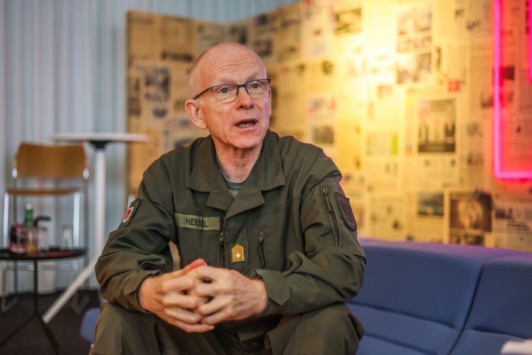 "Österreich muss wieder mit den Säbeln rasseln können"