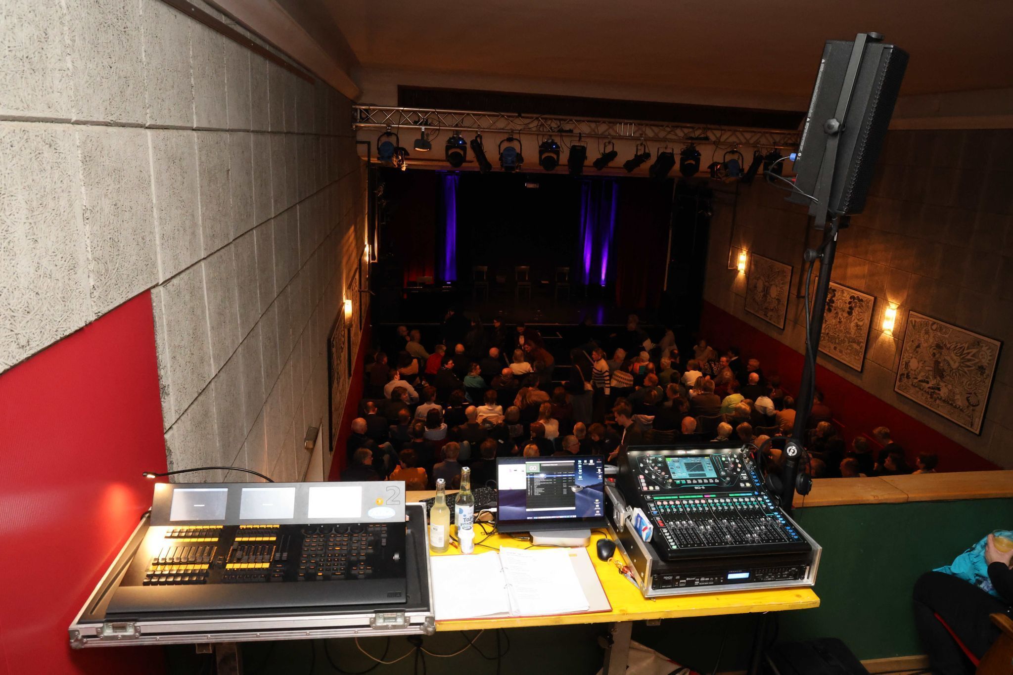 Die Technik wurde auf dei Galerie verfrachtet.