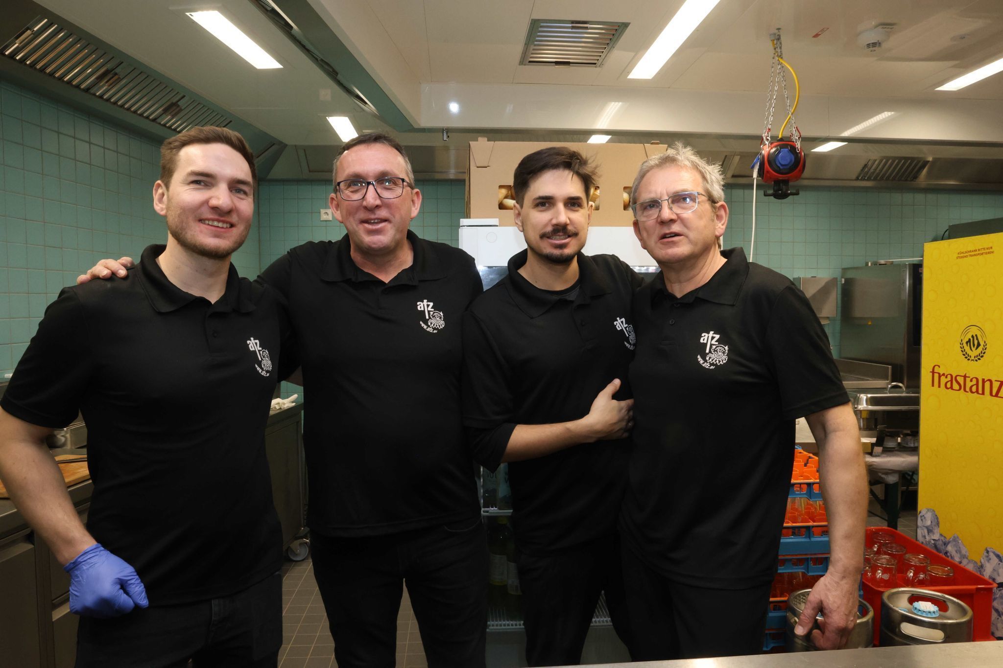 Küchenteam: Sebastian Nägele, Heimo Breuß, Daniel N. und Manfred Harrer.