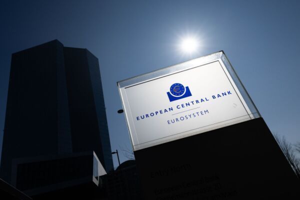 EZB debattiert laut Chefvolkswirt vorerst keine Zinsänderung