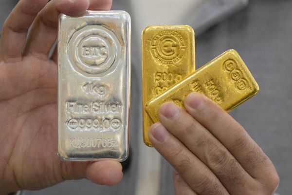 Gold kostet erstmals mehr als 4.700 US-Dollar